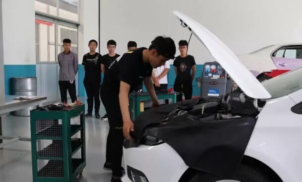 ��܇���ܸ�(j��ng)ِ