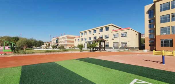 �I�����������WУ