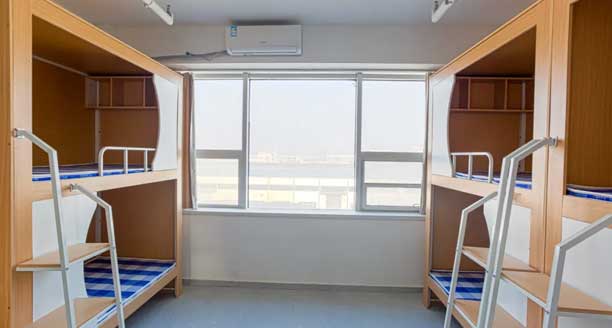 ���������еȌ��I(y��)�W(xu��)У�W(xu��)������