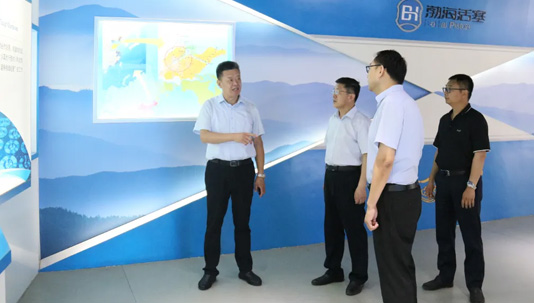 �˽⹫˾�l(f��)չ�\(y��n)�I(y��ng)��r