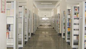 ���������W(xu��)У�D���^